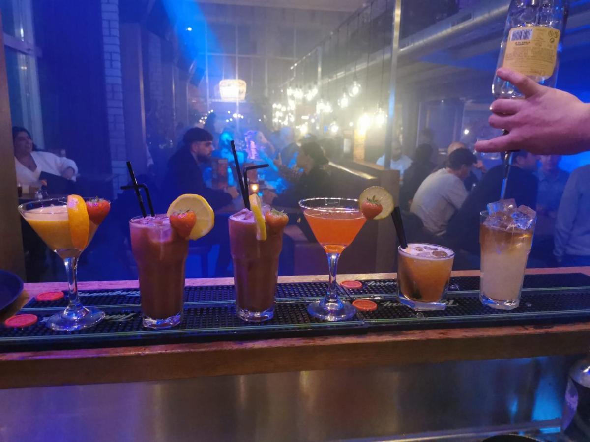 Anno Hotel Almere Luaran gambar