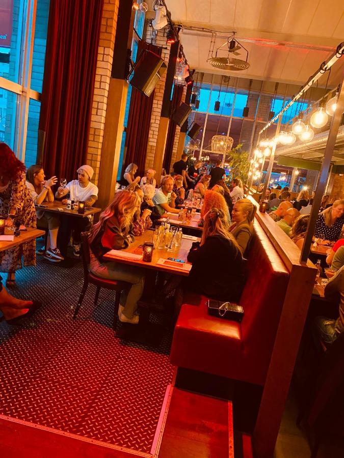 Anno Hotel Almere Luaran gambar